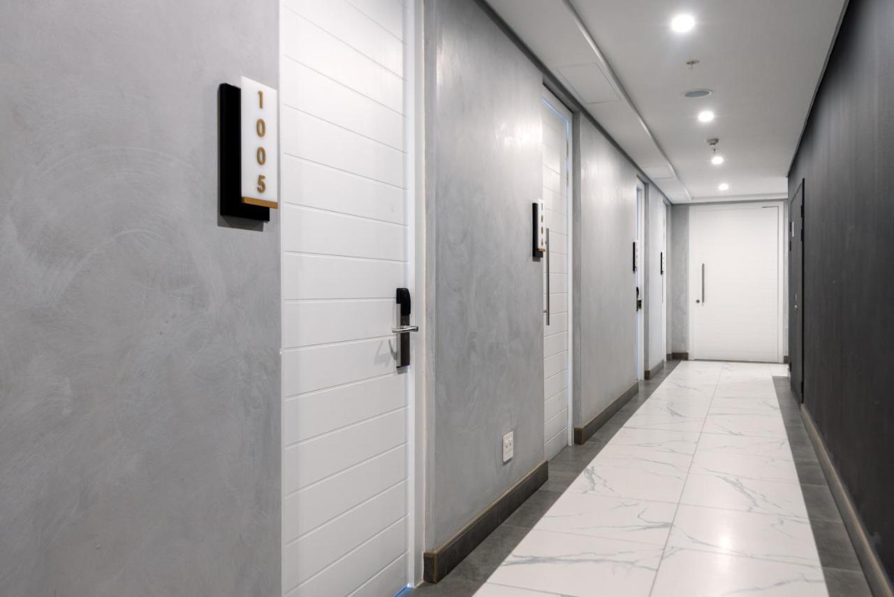 Reserved Suites Illovo Johannesburg Exterior foto