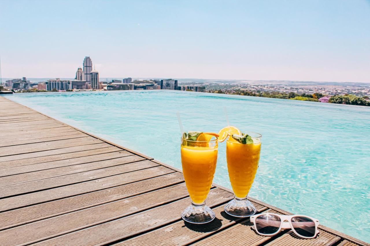 Reserved Suites Illovo Johannesburg Exterior foto